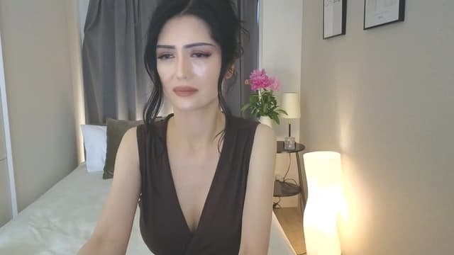 Gallery image thumbnail from Eleah's myfreecams stream on, 04/20/2025, 06:57 image 18 of 20