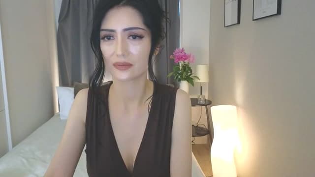 Gallery image thumbnail from Eleah's myfreecams stream on, 04/20/2025, 06:57 image 6 of 20