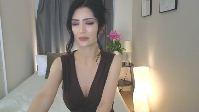 Gallery image thumbnail from Eleah's myfreecams stream on, 04/20/2025, 06:57 image 17 of 20