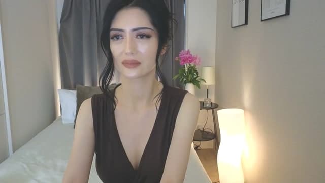 Gallery image thumbnail from Eleah's myfreecams stream on, 04/20/2025, 06:57 image 2 of 20