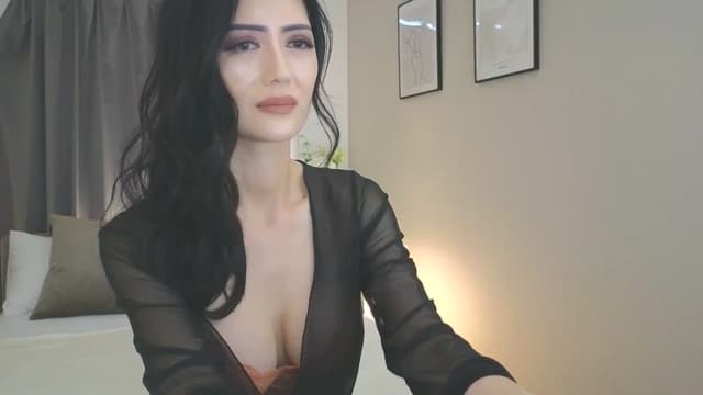 Gallery image thumbnail from Eleah's myfreecams stream on, 04/27/2025, 05:03 image 11 of 20