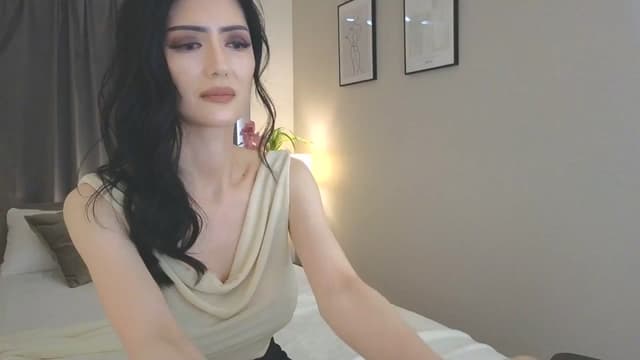 Gallery image thumbnail from Eleah's myfreecams stream on, 05/04/2025, 03:14 image 8 of 20
