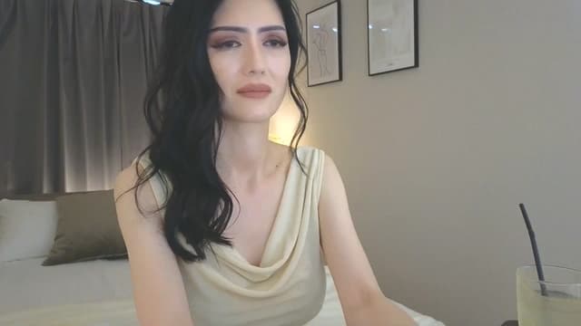 Gallery image thumbnail from Eleah's myfreecams stream on, 05/04/2025, 04:55 image 20 of 20