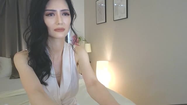 Gallery image thumbnail from Eleah's myfreecams stream on, 05/08/2025, 03:12 image 2 of 20