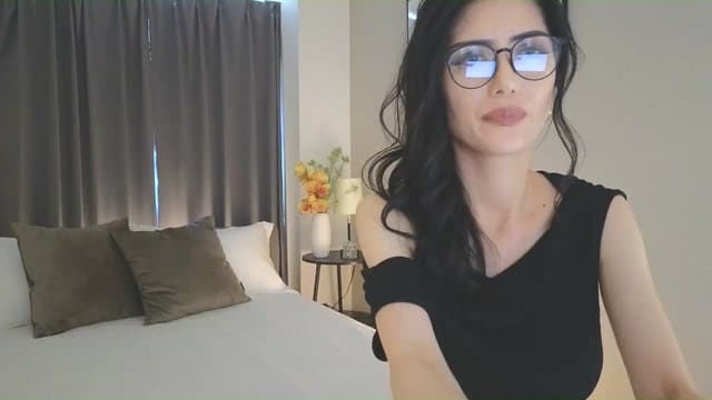 Gallery image thumbnail from Eleah's myfreecams stream on, 06/01/2025, 07:51 image 14 of 20