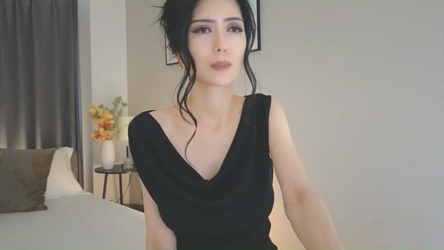 Gallery image thumbnail from Eleah's myfreecams stream on, 06/01/2025, 11:23 image 6 of 20