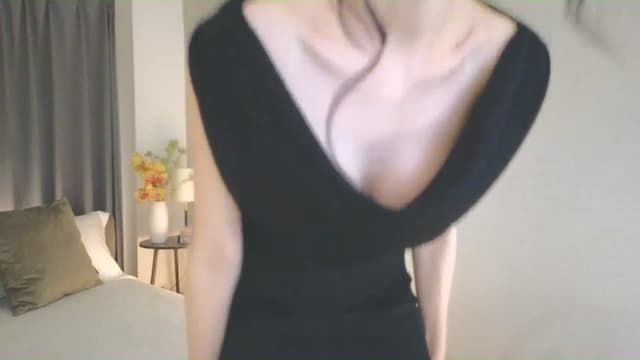 Gallery image thumbnail from Eleah's myfreecams stream on, 06/01/2025, 11:23 image 10 of 20