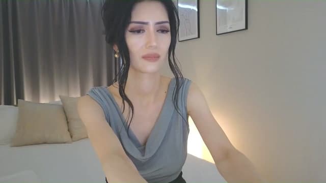 Gallery image thumbnail from Eleah's myfreecams stream on, 06/19/2025, 03:25 image 11 of 20