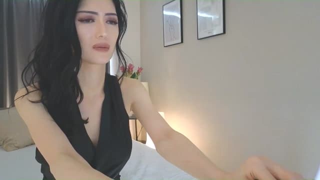 Gallery image thumbnail from Eleah's myfreecams stream on, 06/22/2025, 04:02 image 7 of 20