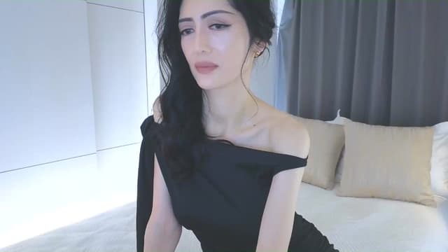 Gallery image thumbnail from Eleah's myfreecams stream on, 12/29/2025, 08:58 image 5 of 20