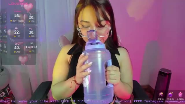 Gallery image thumbnail from Emoon's myfreecams stream on, 08/22/2024, 10:55 image 3 of 20