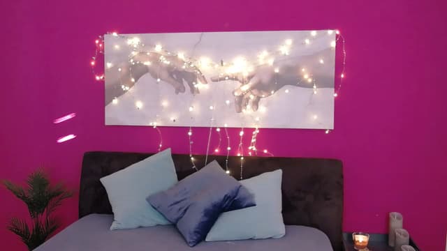 Gallery image thumbnail from Er_in's myfreecams stream on, 12/01/2022, 11:46 image 17 of 20