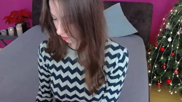 Gallery image thumbnail from Er_in's myfreecams stream on, 12/22/2022, 12:54 image 8 of 20