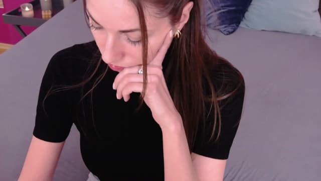 Gallery image thumbnail from Er_in's myfreecams stream on, 01/13/2023, 16:47 image 10 of 20