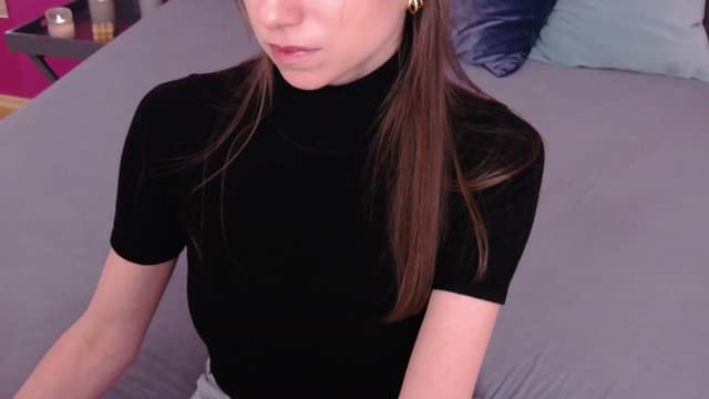 Gallery image thumbnail from Er_in's myfreecams stream on, 01/13/2023, 16:47 image 16 of 20