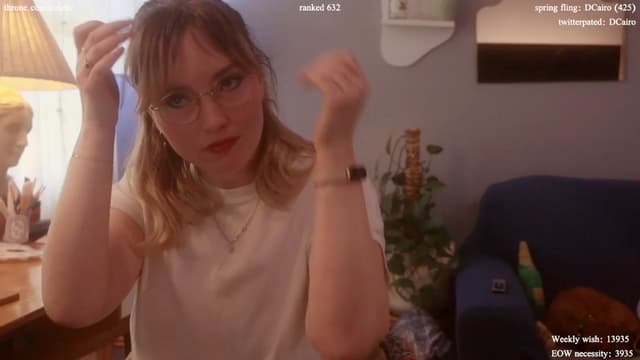 Gallery image thumbnail from Femme's myfreecams stream on, 03/21/2024, 18:32 image 16 of 20