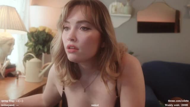 Gallery image thumbnail from Femme's myfreecams stream on, 04/01/2024, 15:58 image 8 of 20