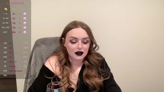 Gallery image thumbnail from Feyre's myfreecams stream on, 02/17/2024, 04:33 image 12 of 20