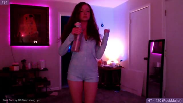 Gallery image thumbnail from Fiona's myfreecams stream on, 03/08/2024, 09:35 image 20 of 20