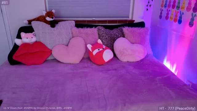 Gallery image thumbnail from Fiona's myfreecams stream on, 03/25/2024, 09:31 image 17 of 20