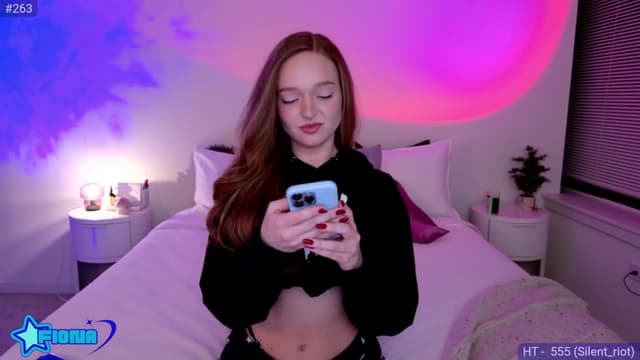 Gallery image thumbnail from Fiona's myfreecams stream on, 01/04/2025, 09:50 image 4 of 20