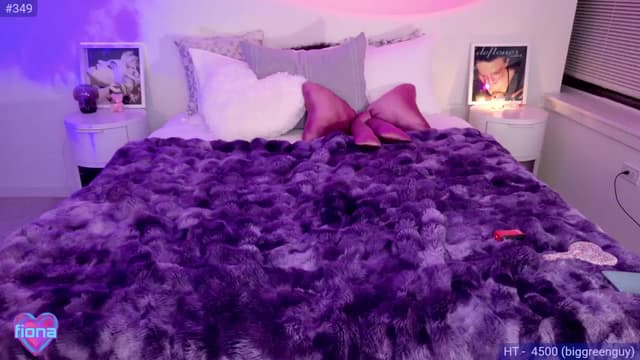 Gallery image thumbnail from Fiona's myfreecams stream on, 04/05/2025, 10:01 image 15 of 20