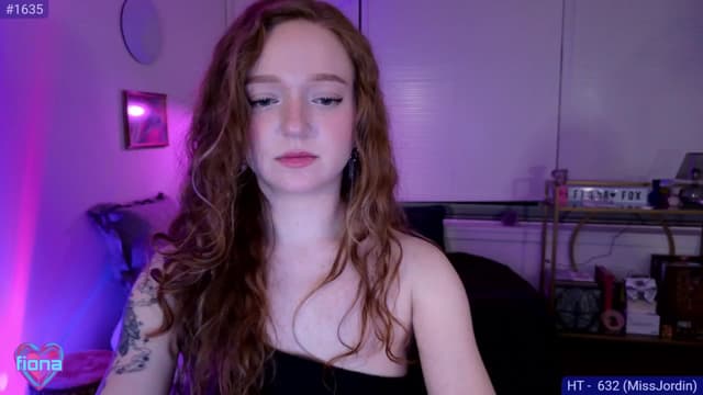 Gallery image thumbnail from Fiona's myfreecams stream on, 06/06/2025, 08:40 image 16 of 20
