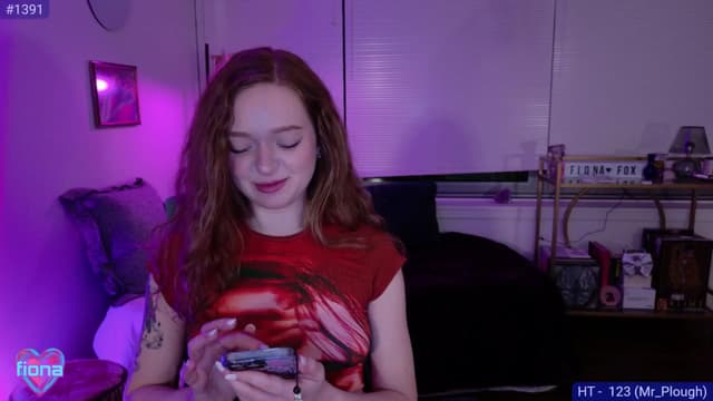 Gallery image thumbnail from Fiona's myfreecams stream on, 06/10/2025, 09:14 image 11 of 20