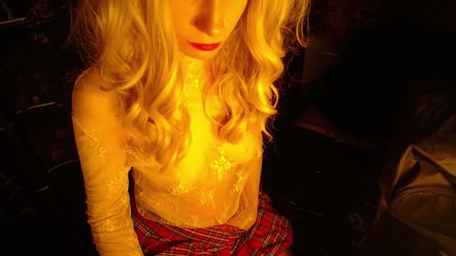 Gallery image thumbnail from H0NEY's myfreecams stream on, 12/06/2025, 16:00 image 20 of 20