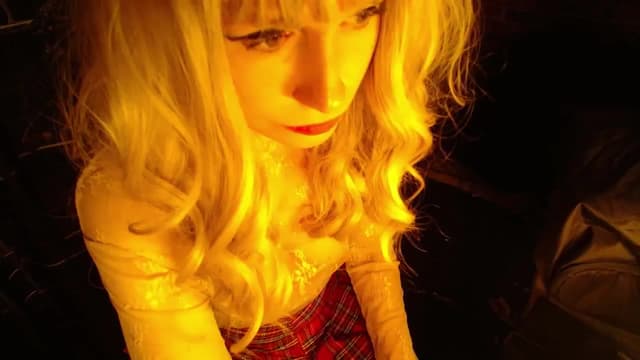 Gallery image thumbnail from H0NEY's myfreecams stream on, 12/06/2025, 16:00 image 10 of 20