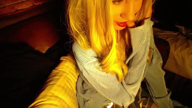 Gallery image thumbnail from H0NEY's myfreecams stream on, 03/22/2026, 14:39 image 17 of 20