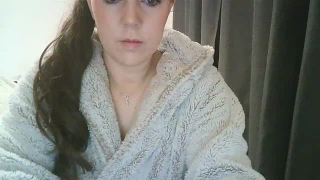 Gallery image thumbnail from H3HHH's myfreecams stream on, 01/30/2023, 19:37 image 12 of 20