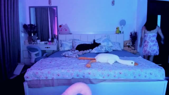 Gallery image thumbnail from Haru_'s myfreecams stream on, 06/10/2025, 06:07 image 8 of 20