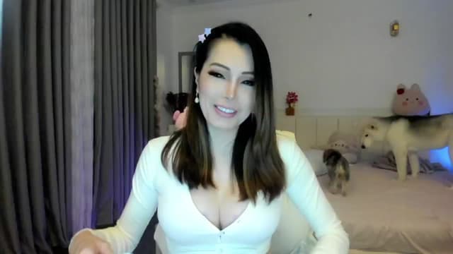 Gallery image thumbnail from Haru_'s myfreecams stream on, 09/17/2025, 05:05 image 1 of 20
