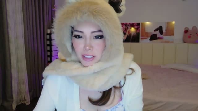 Gallery image thumbnail from Haru_'s myfreecams stream on, 01/29/2026, 04:44 image 10 of 20