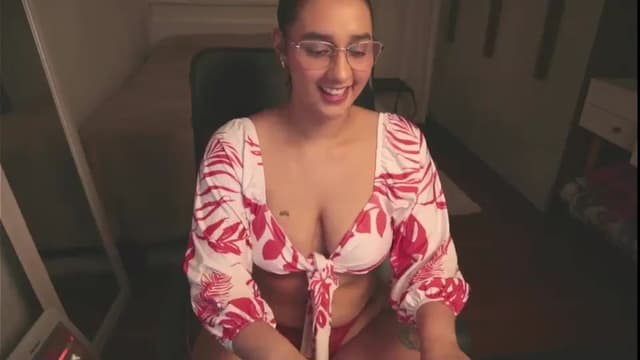 Gallery image thumbnail from Iris_'s myfreecams stream on, 07/16/2024, 06:59 image 10 of 20