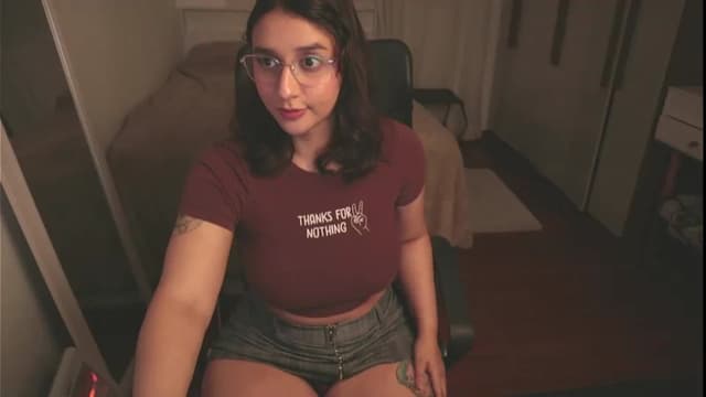 Gallery image thumbnail from Iris_'s myfreecams stream on, 07/19/2024, 24:25 image 11 of 20
