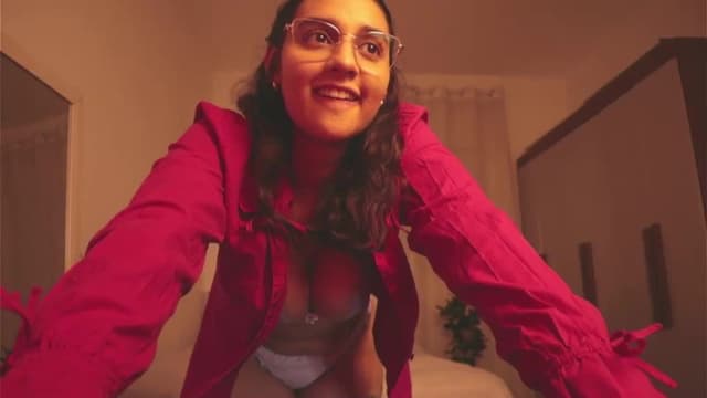 Gallery image thumbnail from Iris_'s myfreecams stream on, 10/04/2024, 06:59 image 18 of 20