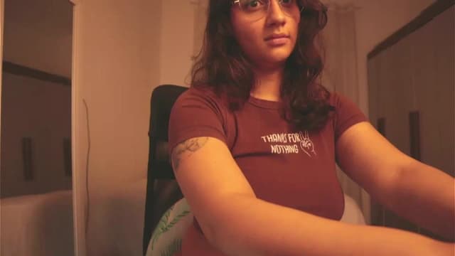 Gallery image thumbnail from Iris_'s myfreecams stream on, 11/04/2024, 05:13 image 15 of 20