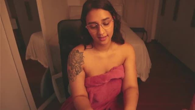Gallery image thumbnail from Iris_'s myfreecams stream on, 11/16/2024, 09:27 image 12 of 20