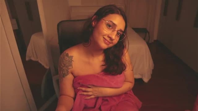 Gallery image thumbnail from Iris_'s myfreecams stream on, 11/16/2024, 09:27 image 6 of 20