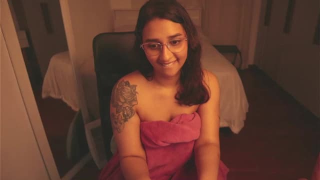 Gallery image thumbnail from Iris_'s myfreecams stream on, 11/16/2024, 09:27 image 5 of 20