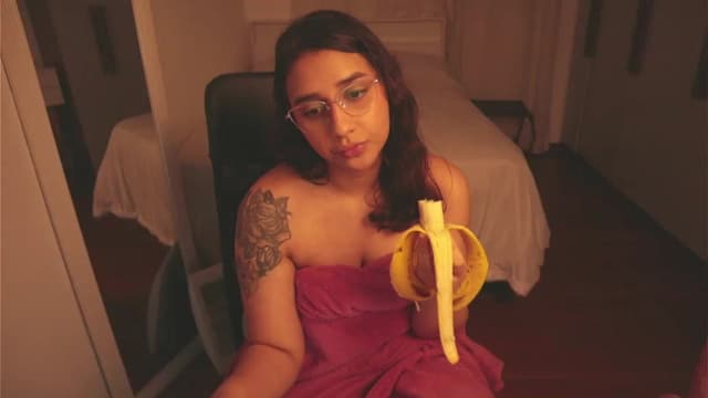 Gallery image thumbnail from Iris_'s myfreecams stream on, 11/16/2024, 09:27 image 2 of 20