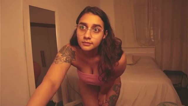 Gallery image thumbnail from Iris_'s myfreecams stream on, 12/13/2024, 07:54 image 3 of 20