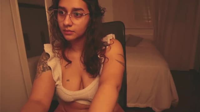 Gallery image thumbnail from Iris_'s myfreecams stream on, 01/16/2025, 07:30 image 20 of 20