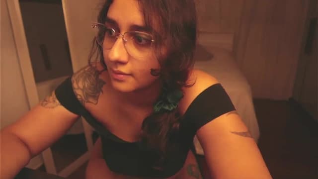 Gallery image thumbnail from Iris_'s myfreecams stream on, 01/24/2025, 08:31 image 13 of 20