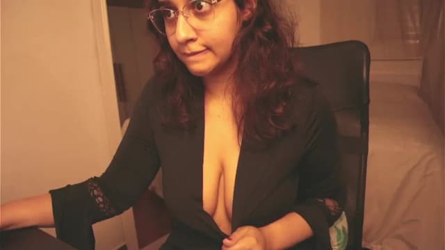 Gallery image thumbnail from Iris_'s myfreecams stream on, 02/07/2025, 08:07 image 10 of 20