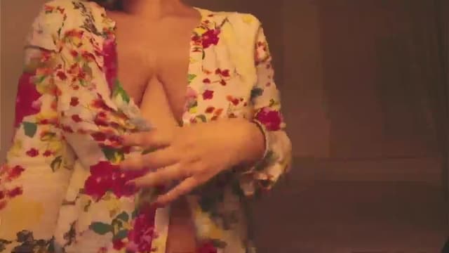 Gallery image thumbnail from Iris_'s myfreecams stream on, 02/08/2025, 08:58 image 4 of 20