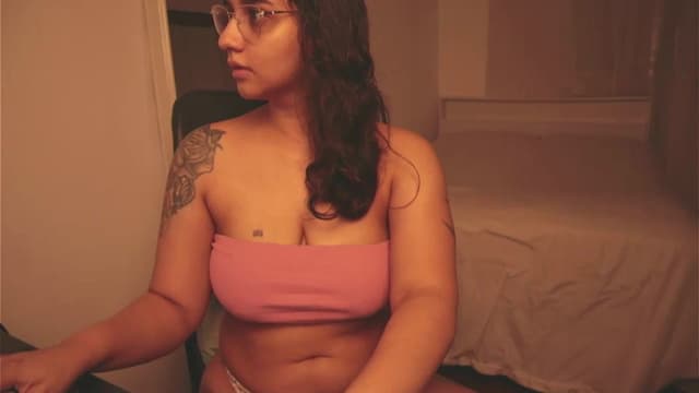 Gallery image thumbnail from Iris_'s myfreecams stream on, 02/21/2025, 08:02 image 16 of 20