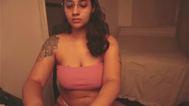 Gallery image thumbnail from Iris_'s myfreecams stream on, 02/21/2025, 08:02 image 10 of 20